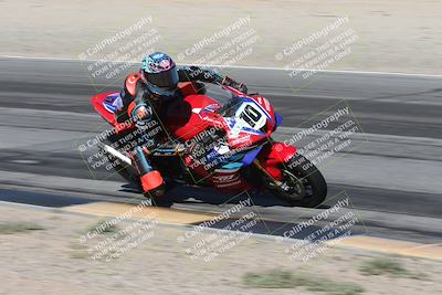 media/Oct-30-2025-Racers Edge (Thu) [[dabbdaf680]]/3-B Group/Session 3 (Turn 15 Inside)/